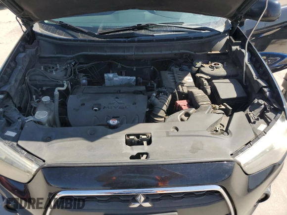 2014 Mitsubishi Outlander SE z VIN 4A4AP4AU0EE008997, wystawiony jako Copart lot #52527595 z przebiegiem 197 914 mil mil oraz Czysty tytuł • Clean title. Historia ofert i sprzedaży dostępna na DreamBid. Obrazek 12.