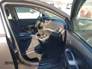 2018 Dodge Journey SE with VIN 3C4PDCAB4JT295807, listed as a IAAI auction lot 41743064 with 105,836 mi miles and . Bid and sale history available at DreamBid. Image 5.