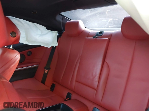 2018 BMW 4 Series 440i xDrive с VIN WBA4W9C55JAC09144, выставлен на аукционе IAAI как лот 42390711 с пробегом 54 702 миль миль и . История ставок и продаж доступна на DreamBid. Изображение 8.