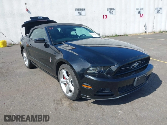 2013 Ford Mustang V6 с VIN 1ZVBP8EM9D5246601, выставлен на аукционе IAAI как лот 42239109 с пробегом 116 780 миль миль и . История ставок и продаж доступна на DreamBid. Изображение 1.