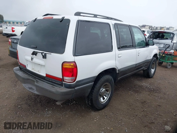 1999 Mercury Mountaineer z VIN 4M2ZU52P3XUJ07026, wystawiony jako IAAI lot #42131317 z przebiegiem 273 535 mil mil oraz . Historia ofert i sprzedaży dostępna na DreamBid. Obrazek 4.