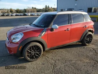 2016 MINI Countryman S z VIN WMWZC3C5XGWT07316, wystawiony jako Copart lot #46680335 z przebiegiem 115 715 mil mil oraz Szkoda całkowita • Salvage title. Historia ofert i sprzedaży dostępna na DreamBid. Obrazek 1.