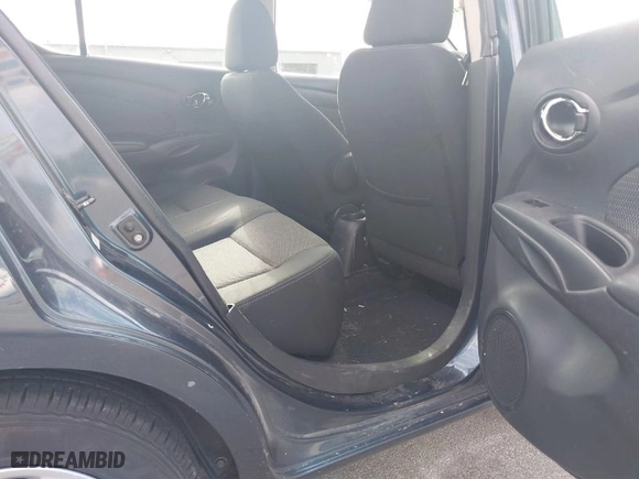 2016 Nissan Versa SV with VIN 3N1CN7AP5GL876940, listed as a IAAI auction lot 40207400 with NaN miles. Bid and sale history available at carsss.com. Image 8.