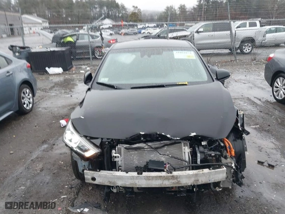 2019 Hyundai Ioniq Plug-In Hybrid Limited with VIN KMHC75LD5KU162959, listed as a IAAI auction lot 41081074 with NaN miles. Bid and sale history available at carsss.com. Image 12.