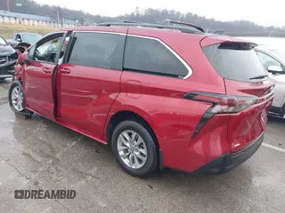 2024 Toyota Sienna LE with VIN 5TDBSKFC5RS145965, listed as a IAAI auction lot 41185886 with 8,004 mi miles. Bid and sale history available at carsss.com. Image 3.