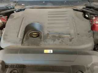 2022 Land Rover Range Rover Sport HST z VIN SALWS2RU5NA220721, wystawiony jako IAAI lot #41643786 z przebiegiem 28 165 mil mil oraz . Historia ofert i sprzedaży dostępna na DreamBid. Obrazek 21.