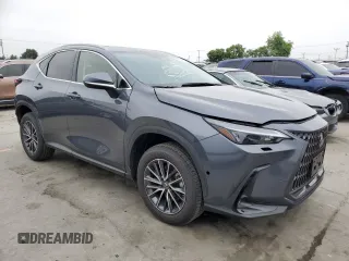 2025 Lexus NX 250 z VIN JTJADCAZ0S5024650, wystawiony jako Copart lot #60754175 z przebiegiem 4 736 mil mil oraz Szkoda całkowita • Salvage title. Historia ofert i sprzedaży dostępna na DreamBid. Obrazek 4.