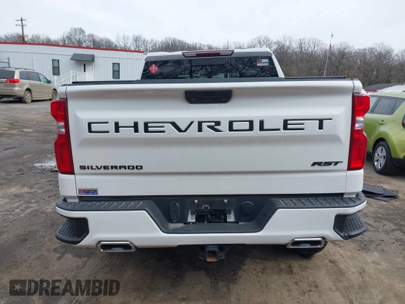 2021 Chevrolet Silverado 1500 RST with VIN 1GCUYEET8MZ306892, listed as a IAAI auction lot 41609422 with 87,387 mi miles. Bid and sale history available at carsss.com. Image 16.