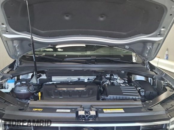 2024 Volkswagen Tiguan SE with VIN 3VV3B7AX5RM107374, listed as a IAAI auction lot 42845196 with 24,195 mi miles and . Bid and sale history available at DreamBid. Image 11.