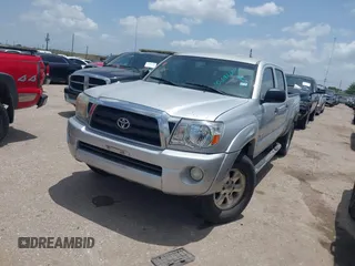 2006 Toyota Tacoma PreRunner z VIN 3TMKU72N76M008066, wystawiony jako IAAI lot #42692603 z przebiegiem 208 065 mil mil oraz . Historia ofert i sprzedaży dostępna na DreamBid. Obrazek 17.