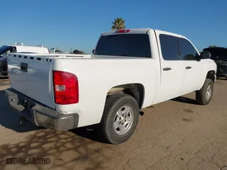 2007 Chevrolet Silverado 1500 LTZ with VIN 2GCEC13JX71515741, listed as a IAAI auction lot 41991842 with 150,596 mi miles. Bid and sale history available at carsss.com. Image 4.