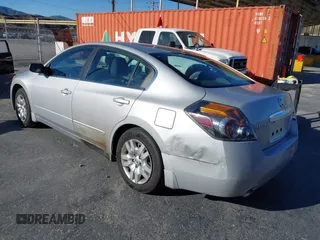 2011 Nissan Altima S with VIN 1N4AL2AP0BN487408, listed as a IAAI auction lot 41675403 with 184,476 mi miles and . Bid and sale history available at DreamBid. Image 3.