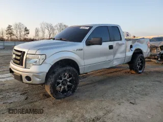 2009 Ford F-150 STX with VIN 1FTRX12879KB52256, listed as a Copart auction lot 44255075 with 211,613 mi miles and Salvage Title. Bid and sale history available at carsss.com. Image 1.