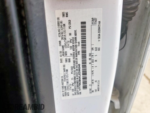 2020 Ford F-250 XL z VIN 1FT7W2B6XLED98240, wystawiony jako Copart lot #60680815 z przebiegiem 129 824 mil mil oraz Czysty tytuł • Clean title. Historia ofert i sprzedaży dostępna na DreamBid. Obrazek 12.
