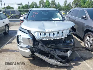 2024 Mitsubishi Outlander SE z VIN JA4J3VA83RZ027953, wystawiony jako IAAI lot #42280038 z przebiegiem 32 733 mil mil oraz . Historia ofert i sprzedaży dostępna na DreamBid. Obrazek 12.