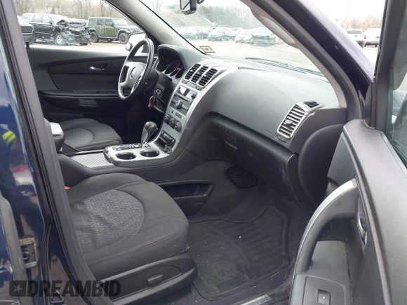 2012 GMC Acadia SLE with VIN 1GKKRPED8CJ229323, listed as a IAAI auction lot 41903266 with 114,543 mi miles. Bid and sale history available at carsss.com. Image 5.