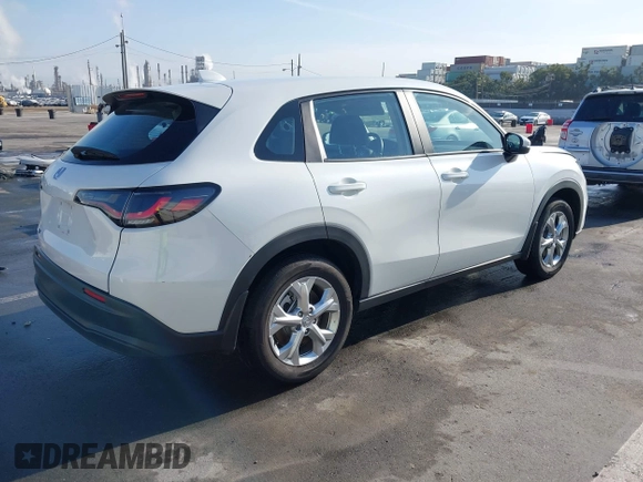 2024 Honda HR-V LX with VIN 3CZRZ1H30RM708822, listed as a IAAI auction lot 41989062 with 19,812 mi miles. Bid and sale history available at carsss.com. Image 4.