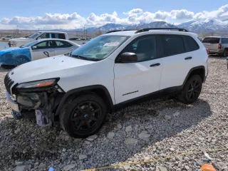 2016 Jeep Cherokee Sport with VIN 1C4PJMAB6GW301186, listed as a Copart auction lot 51331975 with 145,727 mi miles and Salvage Title. Bid and sale history available at DreamBid. Image 1.