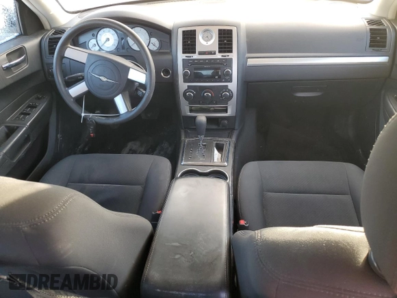 2009 Chrysler 300 LX with VIN 2C3KA43D89H539684, listed as a Copart auction lot 41662945 with 105,732 mi miles and Salvage Title. Bid and sale history available at carsss.com. Image 8.