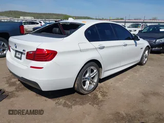 2015 BMW 5 Series 528i xDrive with VIN WBA5A7C58FD626221, listed as a IAAI auction lot 41984654 with 157,578 mi miles and . Bid and sale history available at carsss.com. Image 4.