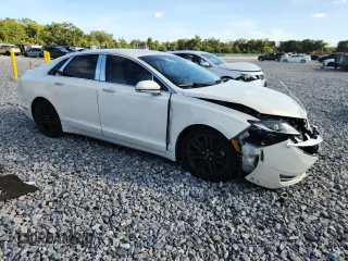 2013 Lincoln MKZ z VIN 3LN6L2GK1DR816558, wystawiony jako Copart lot #60424415 z przebiegiem 95 593 mil mil oraz Szkoda całkowita • Salvage title. Historia ofert i sprzedaży dostępna na DreamBid. Obrazek 4.