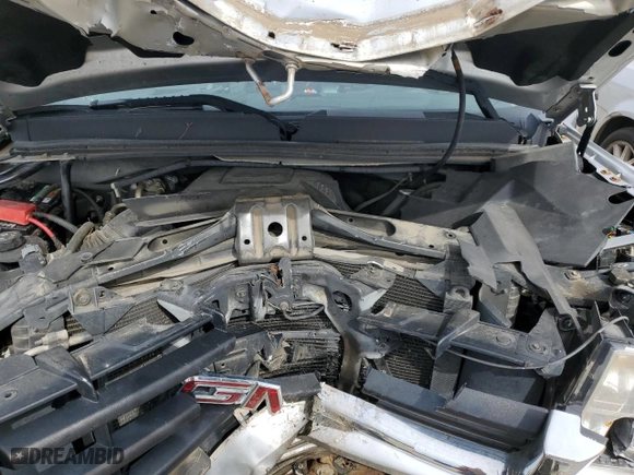 2010 GMC Sierra 1500 SLE with VIN 3GTRKVE3XAG209440, listed as a Copart auction lot 48040015 with 179,408 mi miles and Salvage Title. Bid and sale history available at carsss.com. Image 13.