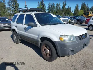 2007 Ford Escape XLS с VIN 1FMYU02Z57KA15736, выставлен на аукционе IAAI как лот 42193871 с пробегом 147 848 миль миль и . История ставок и продаж доступна на DreamBid. Изображение 1.