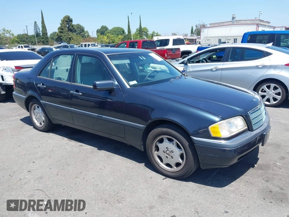 1997 Mercedes-Benz C z VIN WDBHA23EXVA514988, wystawiony jako IAAI lot #42503544 z przebiegiem 142 312 mil mil oraz . Historia ofert i sprzedaży dostępna na DreamBid. Obrazek 1.