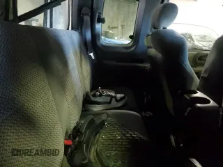2002 Ford F-150 XL z VIN 1FTRX172X2NA10475, wystawiony jako Copart lot #61645655 z przebiegiem Nie podano mil oraz Szkoda całkowita • Salvage title. Historia ofert i sprzedaży dostępna na DreamBid. Obrazek 10.