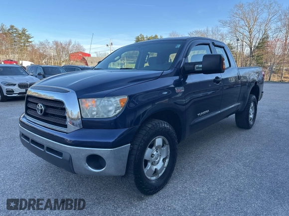 2008 Toyota Tundra 4WD Truck with VIN 5TBBV54148S506636, listed as a IAAI auction lot 42120424 with 235,971 mi miles. Bid and sale history available at carsss.com. Image 2.
