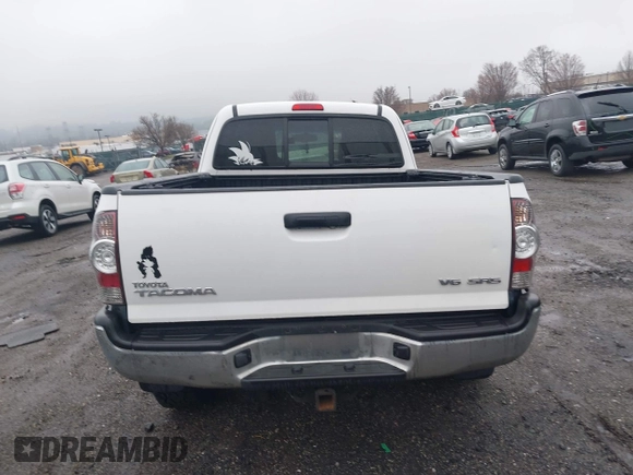 2011 Toyota Tacoma with VIN 5TFUU4EN9BX022381, listed as a IAAI auction lot 41863091 with 138,653 mi miles. Bid and sale history available at carsss.com. Image 16.