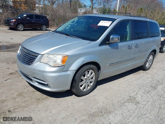 2012 Chrysler Town & Country Touring-L with VIN 2C4RC1CG7CR278689, listed as a IAAI auction lot 41996269 with 177,565 mi miles. Bid and sale history available at carsss.com. Image 2.