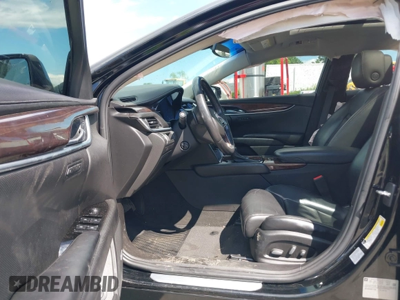 2014 Cadillac XTS Luxury z VIN 2G61N5S30E9170305, wystawiony jako IAAI lot #42223317 z przebiegiem 103 692 mil mil oraz . Historia ofert i sprzedaży dostępna na DreamBid. Obrazek 5.