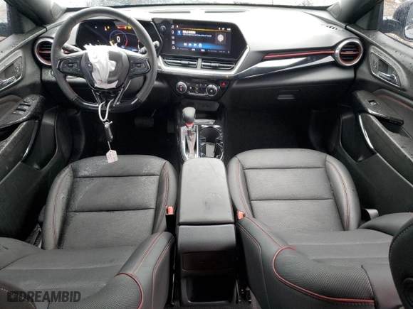 2025 Chevrolet Trax 2RS with VIN KL77LJEP1SC005739, listed as a Copart auction lot 88819335 with 5,800 mi miles and Salvage Title. Bid and sale history available at carsss.com. Image 8.