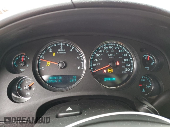 2012 Chevrolet Suburban LS with VIN 1GNSKHE72CR156572, listed as a Copart auction lot 39384824 with 127,865 mi miles and Salvage Title. Bid and sale history available at carsss.com. Image 9.