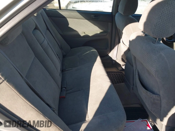 2004 Toyota Camry LE with VIN 4T1BE32K54U889401, listed as a IAAI auction lot 41778562 with Not Provided miles and . Bid and sale history available at carsss.com. Image 8.
