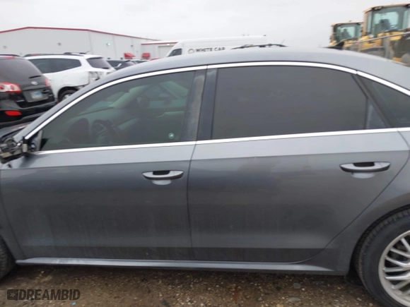 2013 Volkswagen Passat SE w/Sunroof with VIN 1VWBH7A30DC023976, listed as a IAAI auction lot 41392821 with 134,736 mi miles. Bid and sale history available at carsss.com. Image 15.