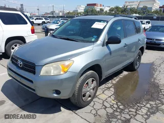 2007 Toyota RAV4 with VIN JTMZD33V875045561, listed as a IAAI auction lot 41965155 with 220,320 mi miles. Bid and sale history available at carsss.com. Image 2.