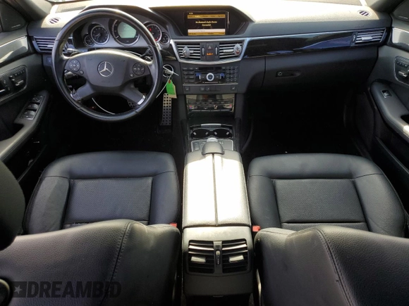 2011 Mercedes-Benz E 350 Luxury with VIN WDDHF8HB0BA374231, listed as a Copart auction lot 55671725 with 165,658 mi miles and Salvage title. Bid and sale history available at DreamBid. Image 8.