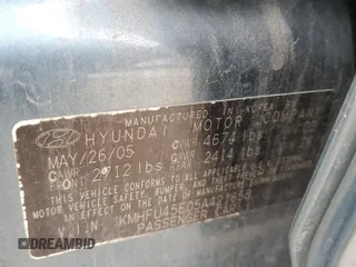 2005 Hyundai XG350 with VIN KMHFU45E05A421658, listed as a Copart auction lot 49084875 with 82,032 mi miles and Clean Title. Bid and sale history available at carsss.com. Image 12.