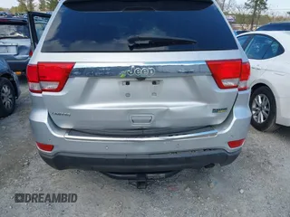 2013 Jeep Grand Cherokee Limited with VIN 1C4RJEBG2DC578388, listed as a IAAI auction lot 41624008 with 182,970 mi miles. Bid and sale history available at carsss.com. Image 6.