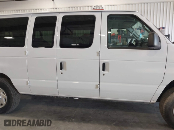 2014 Ford Econoline Passenger XL с VIN 1FBSS3BL5EDB20859, выставлен на аукционе IAAI как лот 42488008 с пробегом 88 890 миль миль и . История ставок и продаж доступна на DreamBid. Изображение 13.
