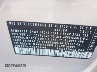 2015 Volkswagen Jetta SE с VIN 3VWD17AJ4FM323906, выставлен на аукционе IAAI как лот 42543996 с пробегом 88 382 миль миль и . История ставок и продаж доступна на DreamBid. Изображение 9.