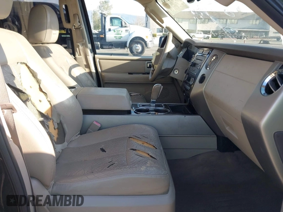 2012 Ford Expedition EL Limited with VIN 1FMJK2A54CEF09905, listed as a IAAI auction lot 41852781 with 64,762 mi miles. Bid and sale history available at carsss.com. Image 5.