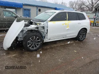 2019 Volvo XC90 Momentum with VIN YV4A22PK7K1435545, listed as a Copart auction lot 38032813 with 49,431 mi miles. Bid and sale history available at carsss.com. Image 1.