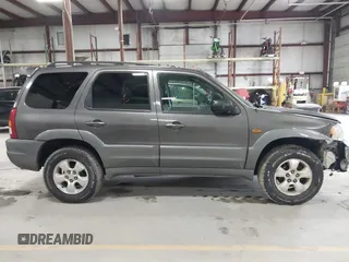 2002 Mazda Tribute LX with VIN 4F2CU08132KM39554, listed as a IAAI auction lot 42015060 with 99,128 mi miles and . Bid and sale history available at carsss.com. Image 13.