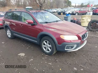 2009 Volvo XC70 3.2L z VIN YV4BZ982191053853, wystawiony jako IAAI lot #41752552 z przebiegiem 143 664 mil mil oraz . Historia ofert i sprzedaży dostępna na DreamBid. Obrazek 1.
