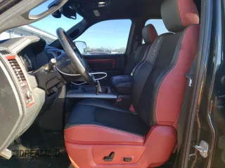 2016 Ram 1500 Rebel z VIN 1C6RR7YG6GS236892, wystawiony jako Copart lot #79632183 z przebiegiem 64 533 mil mil oraz Szkoda całkowita • Salvage title. Historia ofert i sprzedaży dostępna na DreamBid. Obrazek 7.