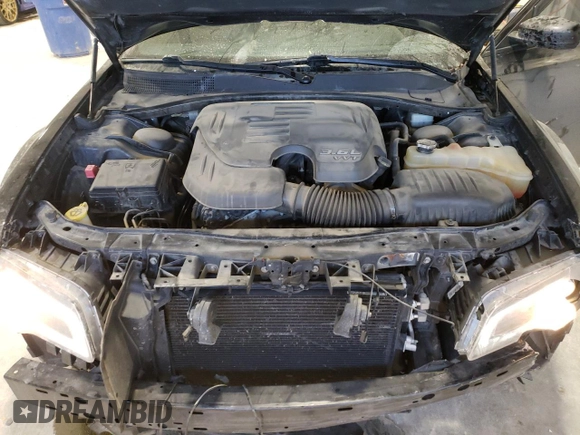 2014 Chrysler 300 with VIN 2C3CCAGG4EH352616, listed as a Copart auction lot 41852545 with 120,667 mi miles and Clean Title. Bid and sale history available at carsss.com. Image 11.
