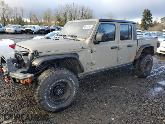 2020 Jeep Gladiator Overland with VIN 1C6HJTFG8LL147702, listed as a Copart auction lot 48613135 with 159,558 mi miles and Clean title. Bid and sale history available at DreamBid. Image 1.